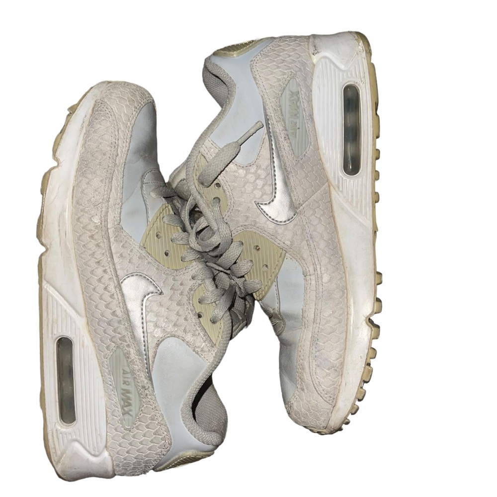 WOMENS OG NIKE AIR MAX 90 GREY SNAKESKIN PURE PLATINUM GREY SZ 8 RARE RETRO QS